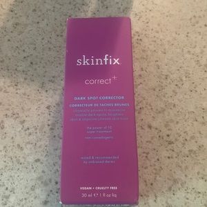 Skinfix correct+ dark spot corrector.  Never used.